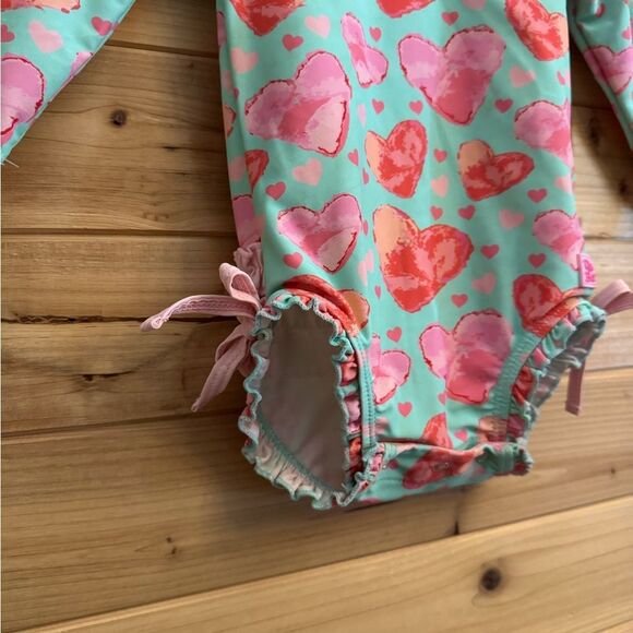 Ruffle Butts Size 12-18 Months Hearts Long Sleeve Rash Guard One Piece Swimsuit - Picture 7 of 8